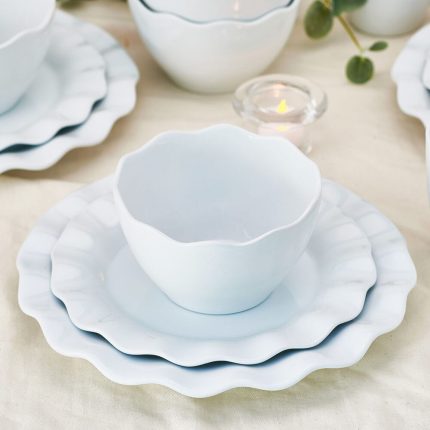 Scalloped 12 Piece Dinnerware Set, Service for 4